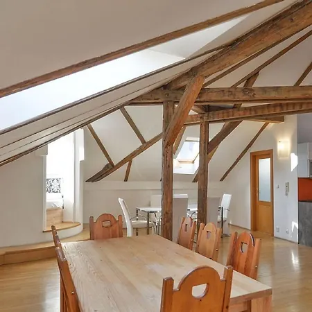Ferienhaus Flokea Nero